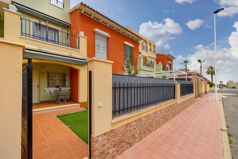 Bungalou a Torrevieja, Alicante, Torrevieja - € 199.900 | Ref: PL219/3946 - foto 3