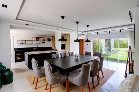 Villa a Estoi, Faro, Estoi - € 1.850.000 | Ref: RE176 - foto 8