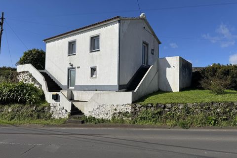 Byhus i Horta, Faial, Horta - € 190.000 | Ref: 1169 - foto 1