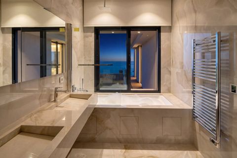 Villa i Roquebrune-Cap-Martin, Alpes-Maritimes, Roquebrune-Cap-Martin - € 5.950.000 | Ref: HH-16176861 - foto 4