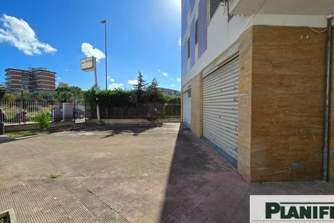 Erhvervsejendom i Bari, Bari, Bari - € 260.000 | Ref: LUZZATTIPT - foto 3