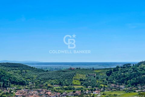 Villa a Massarosa, Lucca, Massarosa - € 1.000.000 | Ref: CBI129-1912-130084 - foto 11