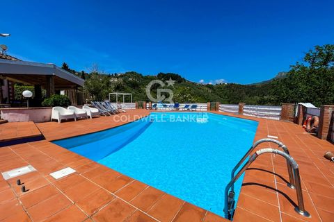 Villa a Massarosa, Lucca, Massarosa - € 1.000.000 | Ref: CBI129-1912-130084 - foto 13