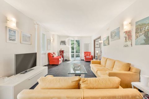 Villa en Seravezza, Lucca, Seravezza - € 880.000 | Ref: CBI129-2046-130627 - photo 6