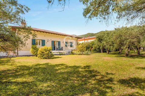 Villa en Seravezza, Lucca, Seravezza - € 880.000 | Ref: CBI129-2046-130627 - photo 21