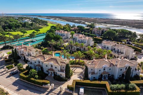 Villa i Almancil, Faro, Almancil - € 3.750.000 | Ref: LBRT314-2 - foto 32