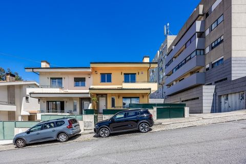 Villa i Fanzeres, Porto, Fanzeres - € 475.000 | Ref: FL338 - foto 1