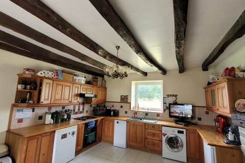 Villa a Saint-Mayeux, Cotes-d'Armor, Saint-Mayeux - € 250.000 | Ref: 141_PHR1-0024704 - foto 12