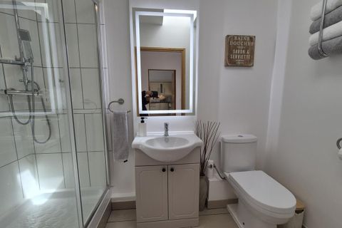 Villa a Trebrivan, Cotes-d'Armor, Trebrivan - € 297.800 | Ref: 141_PHR-0026117 - foto 10