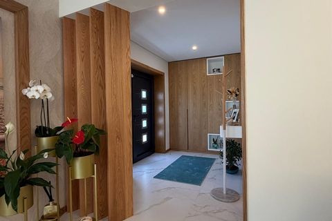 Villa a Matosinhos, Porto, Matosinhos - € 849.000 | Ref: L-05/9589 - foto 12