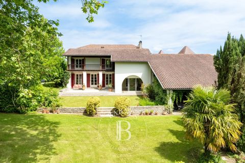 Villa i Urt, Pyrenees-Atlantiques, Urt - € 1.470.000 | Ref: M1877 - foto 1