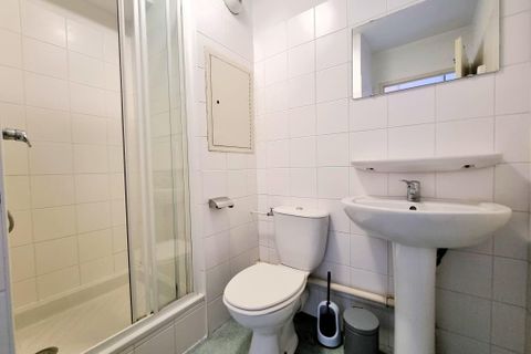 Apartament a Grenoble, Isere, Grenoble - € 464/mes | Ref: ETUT1317GRENOBLE - foto 3