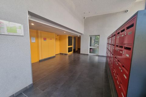 Apartament a Grenoble, Isere, Grenoble - € 464/mes | Ref: ETUT1317GRENOBLE - foto 6