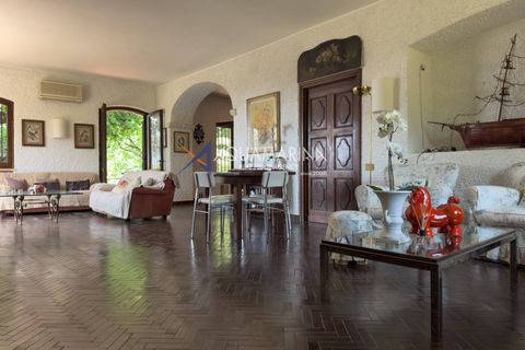 Villa i Bordighera, Imperia, Bordighera - € 1.990.000 | Ref: V2465 - foto 14