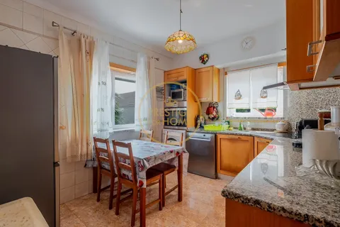 Villa a Santa Barbara, Lisbon, Santa Barbara - € 360.000 | Ref: 1027-1473 - foto 13