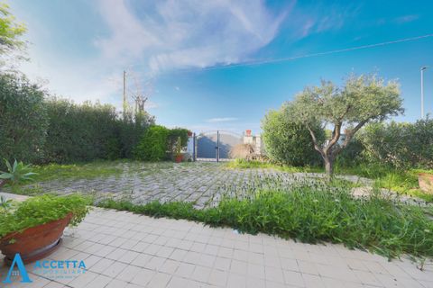 Villa i Taranto, Taranto, Taranto - € 180.000 | Ref: 180 - foto 3
