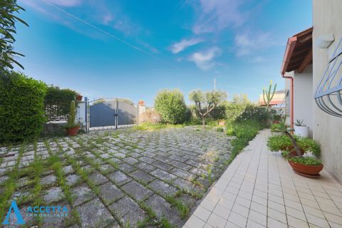 Villa i Taranto, Taranto, Taranto - € 180.000 | Ref: 180 - foto 4