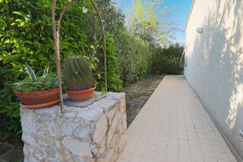 Villa i Taranto, Taranto, Taranto - € 180 000 | Ref: 180 - foto 9