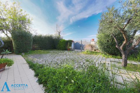 Villa i Taranto, Taranto, Taranto - € 180.000 | Ref: 180 - foto 22