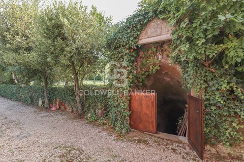 Villa a Velletri, Rome, Velletri - € 610.000 | Ref: CBI053-308-9823 - foto 11