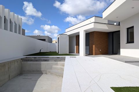 Villa a Aveiro, Aveiro, Aveiro - € 3.750/mes | Ref: 26025 - foto 16