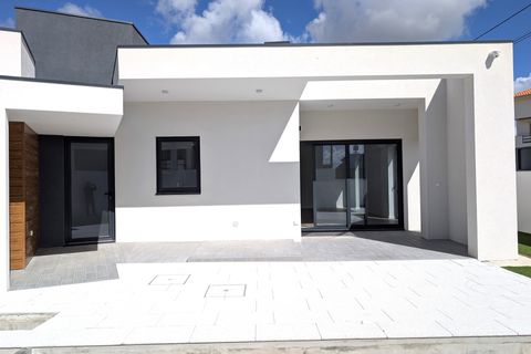 Villa a Aveiro, Aveiro, Aveiro - € 3.750/mes | Ref: 26025 - foto 19
