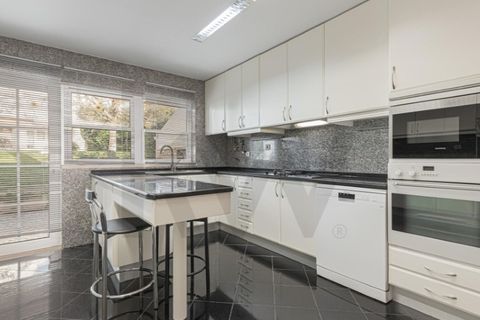 Villa i Alcabideche, Lisbon, Alcabideche - € 1.550.000 | Ref: KWPT-033062 - foto 9