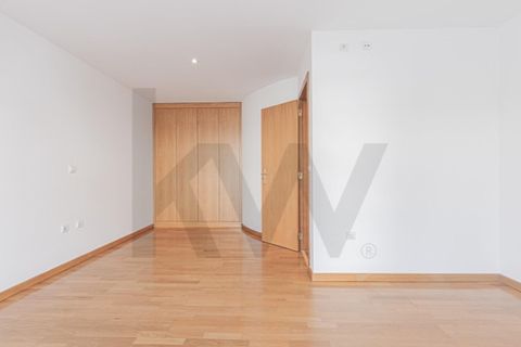 Villa i Alcabideche, Lisbon, Alcabideche - € 1.550.000 | Ref: KWPT-033062 - foto 18