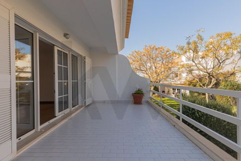 Villa i Alcabideche, Lisbon, Alcabideche - € 1.550.000 | Ref: KWPT-033062 - foto 19