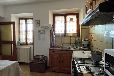 Villa i Carrara, Massa and Carrara, Carrara - € 185.000 | Ref: STL 89 - foto 7