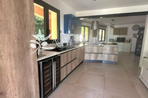 Villa i Antibes, Alpes-Maritimes, Antibes - € 1.470.000 | Ref: 2439585 - foto 10