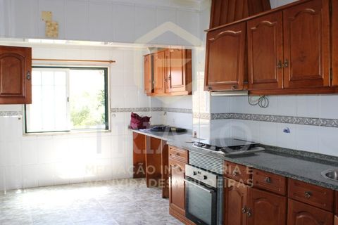 Villa i Camarate, Lisbon, Camarate - € 250.000 | Ref: CAS_879 - foto 1