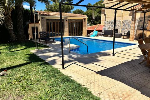 Villa a Los Balcones, Alicante, Los Balcones - € 490.000 | Ref: AT26120 - foto 4