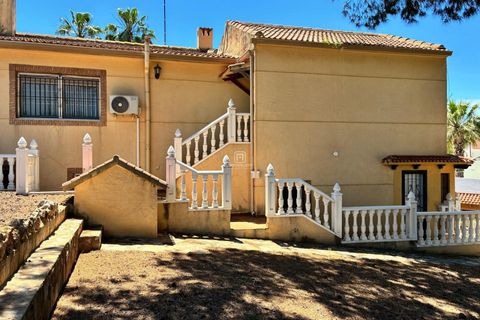 Villa a Los Balcones, Alicante, Los Balcones - € 490.000 | Ref: AT26120 - foto 40