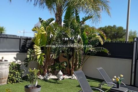 Villa i Daya Nueva, Alicante, Daya Nueva - € 750.000 | Ref: ROB-68112 - foto 39