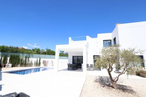 Villa a Rojales, Alicante, Rojales - € 699.000 | Ref: MLSC8912016 - foto 2
