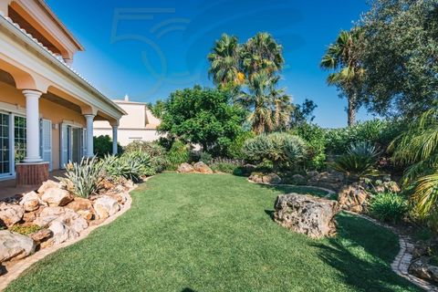 Villa i Carvoeiro, Faro, Carvoeiro - € 1.490.000 | Ref: ALG2292P - foto 33