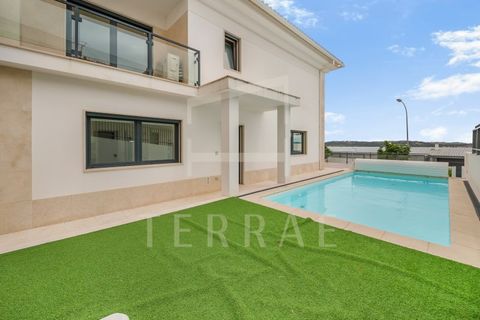 Villa a Alges, Lisbon, Alges - € 2.980.000 | Ref: CAS_3 - foto 36