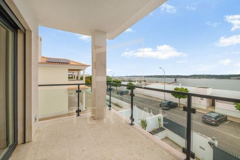 Villa a Alges, Lisbon, Alges - € 2.980.000 | Ref: CAS_3 - foto 45
