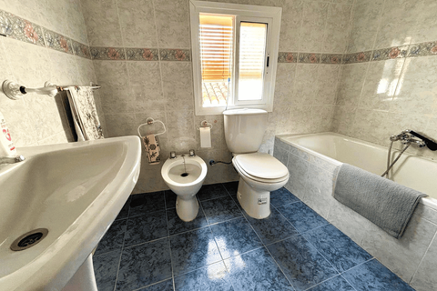 Landsbyhus i El Burgo, Malaga, El Burgo - € 165.000 | Ref: P-26001B - foto 11