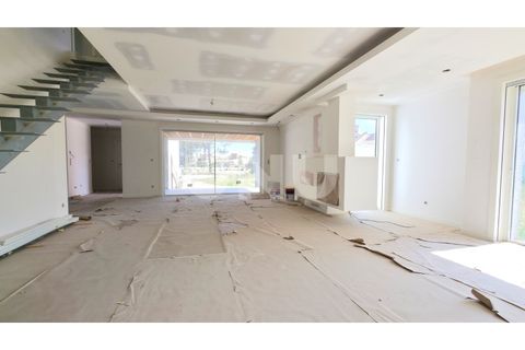 Villa a Ovar, Aveiro, Ovar - € 750.000 | Ref: UNU.I.1327.20562 - foto 4