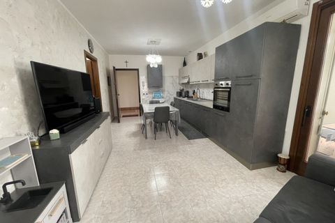 Lejlighed i Suzzara, Mantua, Suzzara - € 85.000 | Ref: 2685 - foto 10