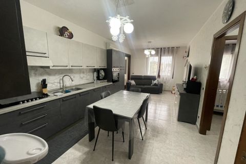 Lejlighed i Suzzara, Mantua, Suzzara - € 85.000 | Ref: 2685 - foto 11
