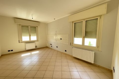 Villa i Suzzara, Mantua, Suzzara - € 218.000 | Ref: 2657 - foto 11