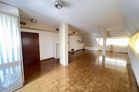 Penthouse i Suzzara, Mantua, Suzzara - € 145 000 | Ref: 2661 - foto 2