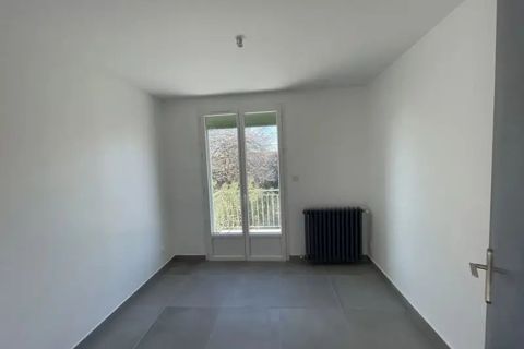 Villa a Alès, Gard, Alès - € 1.240/mes | Ref: 878522 - foto 2