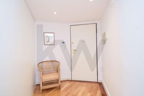 Lejlighed i Carcavelos, Lisbon, Carcavelos - € 1.200.000 | Ref: KWPT-032949 - foto 31