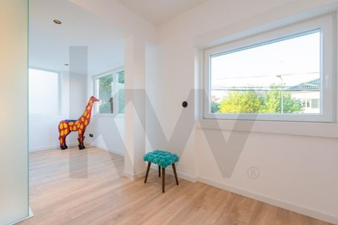 Villa a Carcavelos, Lisbon, Carcavelos - € 1.550.000 | Ref: KWPT-032980 - foto 23