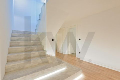 Villa a Carcavelos, Lisbon, Carcavelos - € 1.550.000 | Ref: KWPT-032980 - foto 26