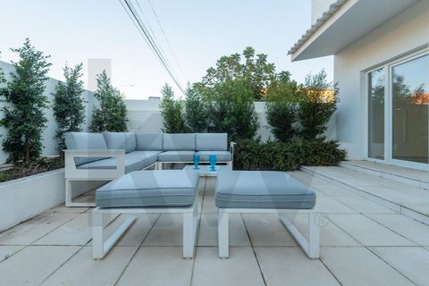 Villa a Carcavelos, Lisbon, Carcavelos - € 1.550.000 | Ref: KWPT-032980 - foto 37